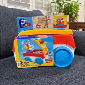 Mega Bloks Colorful Wagon Building Set